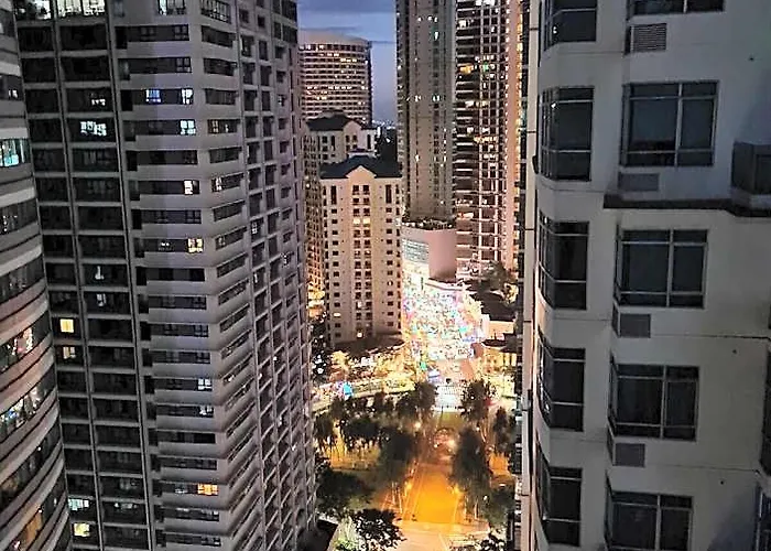 호텔 Big 2br Near Burgos Circle,st Lukes -p Hamptons T1 마닐라