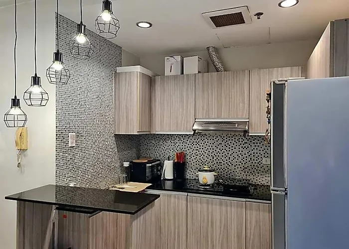 Big 2br Near Burgos Circle,st Lukes -p Hamptons T1 호텔 3*
